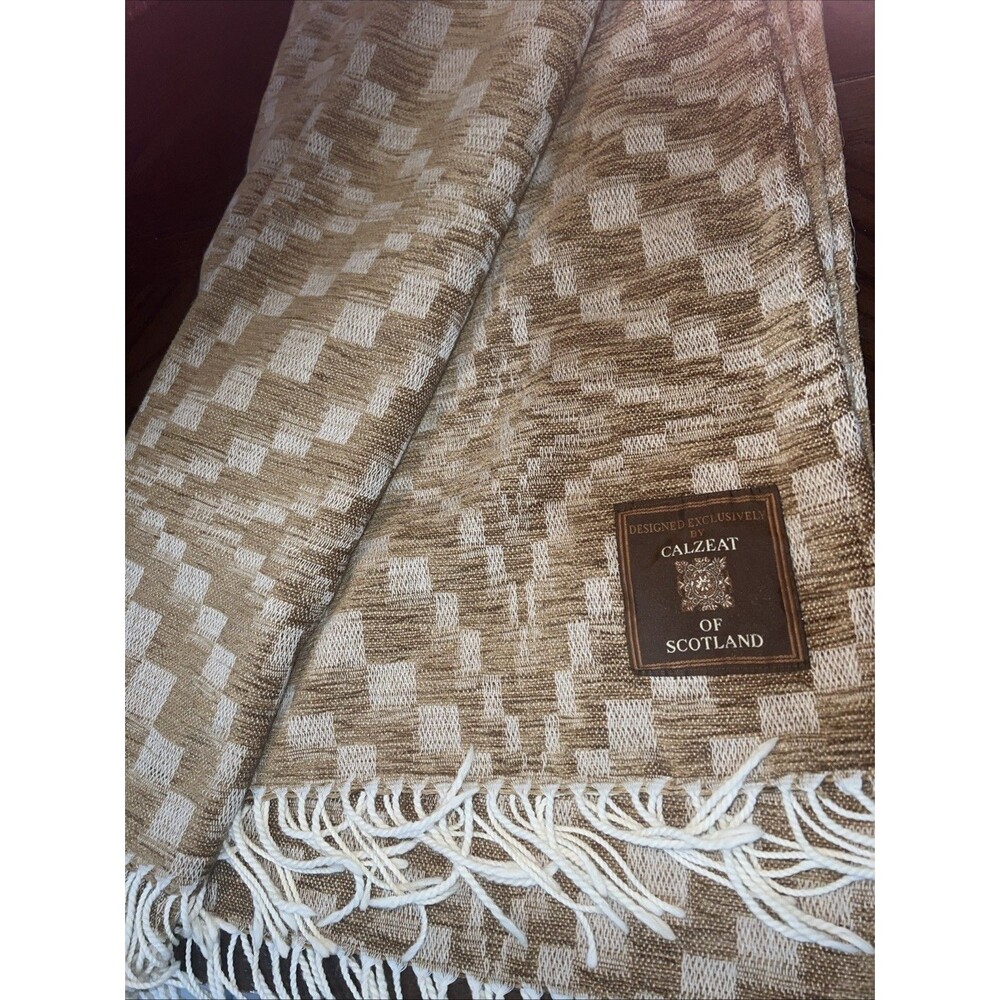Calzeat Of Scotland Throw Blanket Luxury Geometric Fringe Boho Soft 60” x 60”
